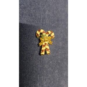 Candy Cane Christmas Brooch Pin Enamel Gold Tone Red White Bow Costume Jewelry